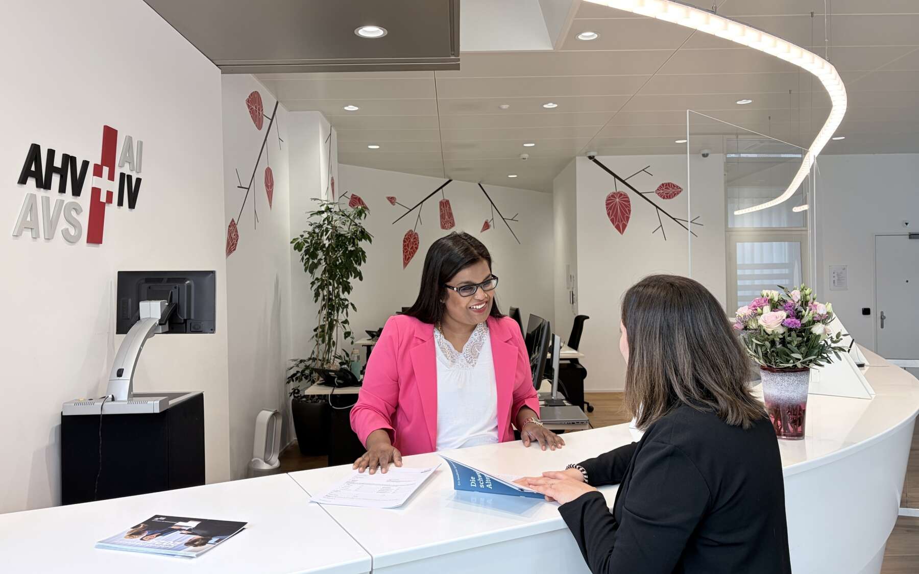 Mahiya Empfang 2 low